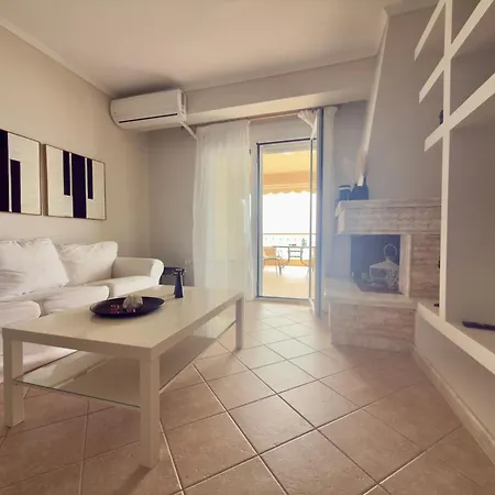 Remvi Beachfront By Horizon Homes Lejlighed Orfánion